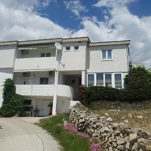 apartments-galeb-miletici.hotelinzadar.com/