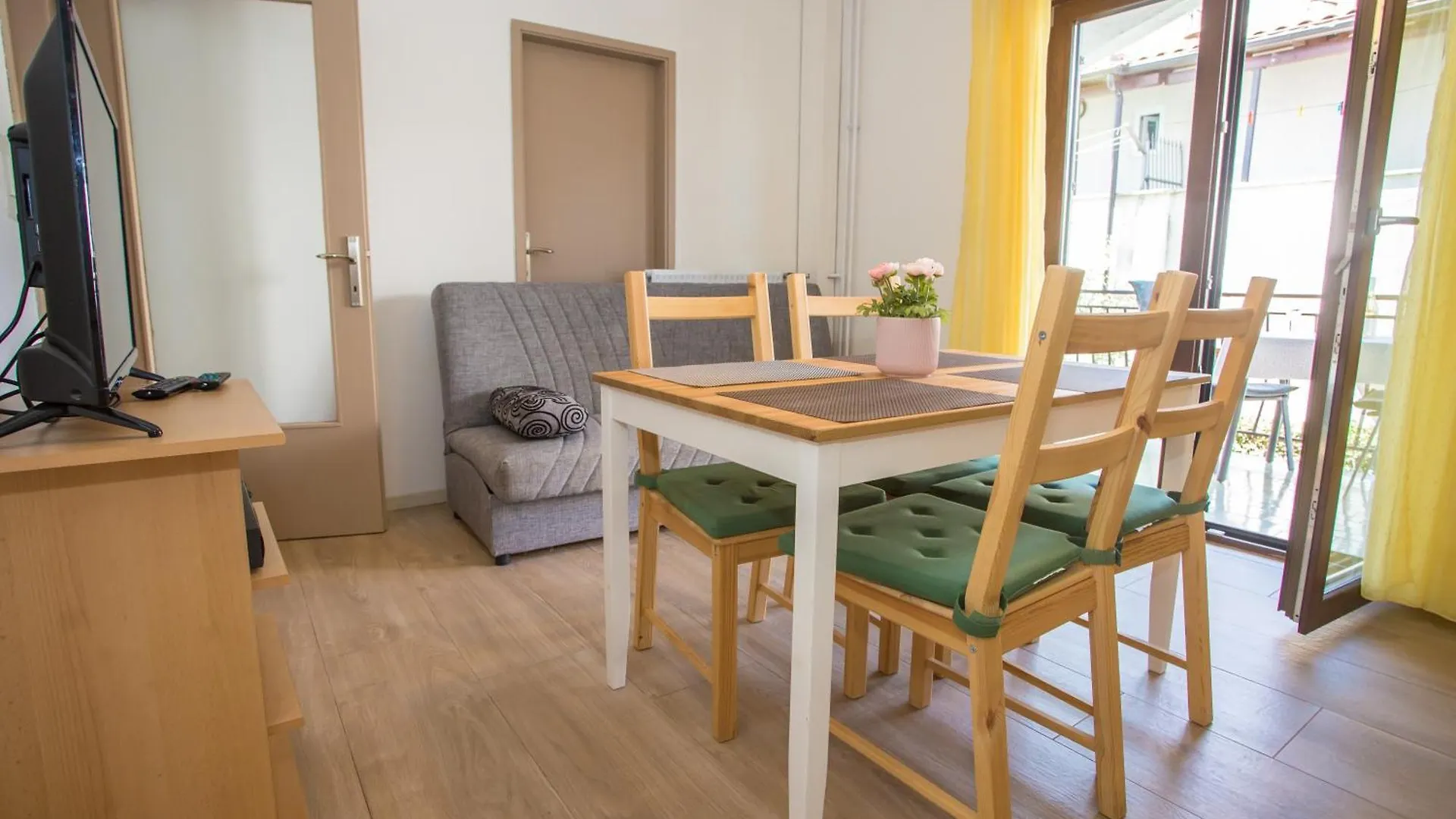 Porec Accommodation 0*,